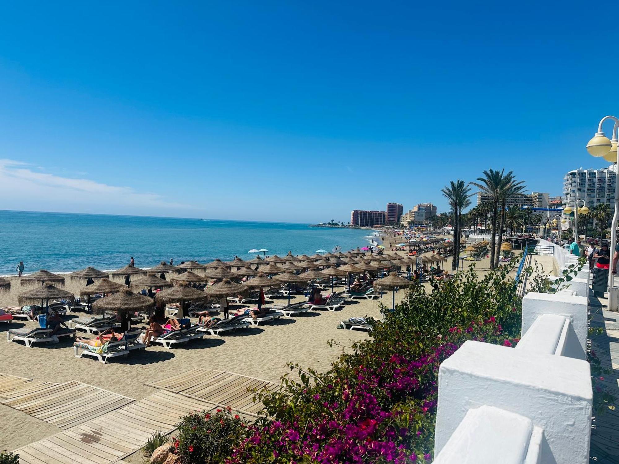Luxury Beachfront In Costa Appartement *
